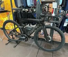 2023 Trek Madone SLR 6 eTap Gen 6 - 3