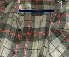 CAMISA  DE  INVIERNO  DE  CUADROS  7  € - 6