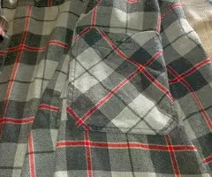 CAMISA  DE  INVIERNO  DE  CUADROS  7  € - 7