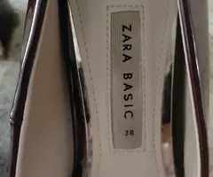 ZAPATOS   DE   ZARA   8  € - 5