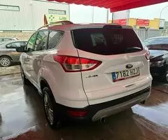 Ford Kuga 2.0TDCI TITANIUM 4X4 POWERSHIFT - 4